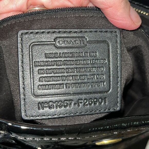 Coach Signature Patent Leather Shoulder Bag - Picture 5 of 11